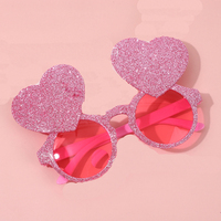 Lunettes Cœur Saint-Valentin Multicolores en Plastique Décoratives – Accessoire Viral pour Déclaration d'Amour