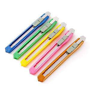 Utility Knife Stainless Steel 13 Cm Metal Plastic Craft Paper Cutter Office Art Stationery Tool Random Color - Product Image 1