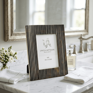 กรอบรูปเรซิ่น MDF ลายทางสีดำสุดหรู ทันสมัย สำหรับตกแต่งโต๊ะทำงานที่บ้านหรือสำนักงาน มีจำหน่ายแล้ว - Product Image 1