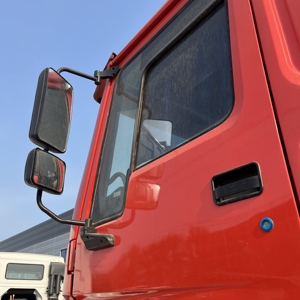 Camion benne HOWO 8X4 d'occasion bien entretenu, entièrement réparé, avec benne renforcée, longue durée de vie, idéal pour l'Afrique de l'Ouest - Product Image 4