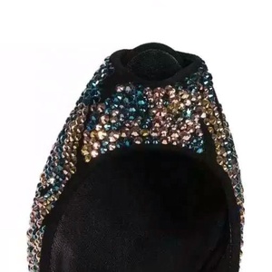 Disegni con Strass Modello Base Personalizzato Realizzato con U2028HF per Scarpe |   Aggiornamento Disponibile con Cristalli <span class=keywords><strong>Swarovski</strong></span> o Preciosa - Product Image 4