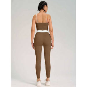 Conjunto Deportivo de Top Corto y Leggings Blancos con Detalles Negros para Mujer, para Entrenamiento, Yoga y Fitness, en Spandex/Poliéster - Product Image 6