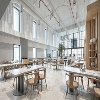 Aménagement complet de restaurant, mobilier sur mesure, design d'intérieur, présentoir commercial, comptoir de bar, décoration, rénovation de magasin