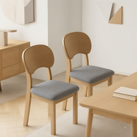 Chaise de salle à manger vintage du milieu du siècle en bois massif avec assise et dossier rembourrés en cuir PU pour une utilisation à la maison