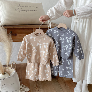 Versione coreana in autunno da bambina Set Casual in maglia Jacquard <span class=keywords><strong>felpa</strong></span> con fiocco <span class=keywords><strong>pantaloni</strong></span> lunghi in alto con parte inferiore del bambino - Product Image 1