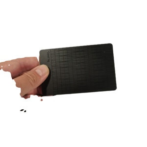 IC Black Card พร้อมหมายเลข UV สลักนามบัตรสีดำพร้อมไฟ LED <span class=keywords><strong>QR</strong></span> รหัสที่ไม่ซ้ำกันลิงก์ URL - Product Image 3