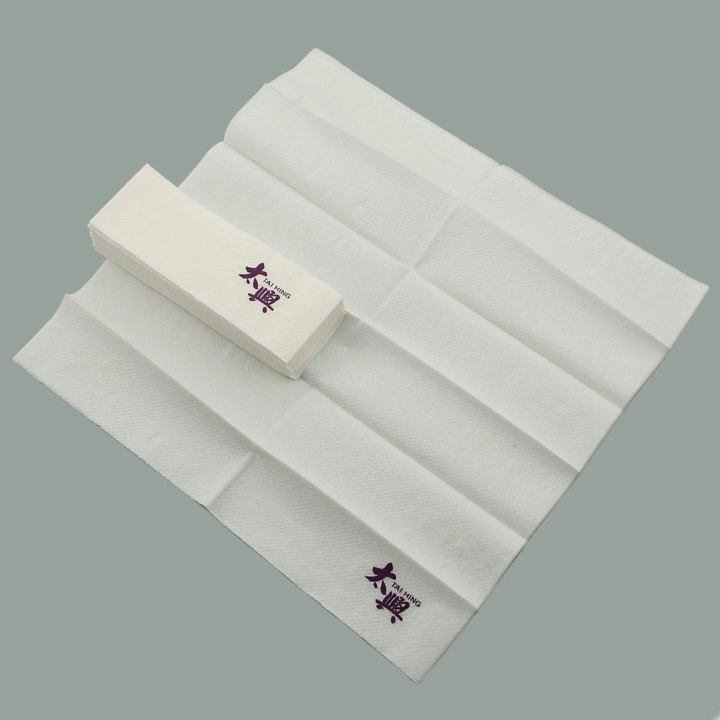 Disposable abendessen serviette Paper tissue abendessen serviette 1-2 farbe logo druck European lebensmittel kontaktieren grade