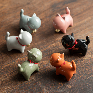 JIN PENG Figurine de chat en céramique moderne et mignonne, figurine de thé avec corde pour décoration de bureau ou de voiture, cadeau anti-stress - Product Image 6