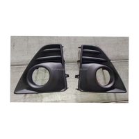 Pièces automobiles Pièces de carrosserie Boîtier de phare antibrouillard pour Toyota 2014 Yaris HatchbackFog Lamp Cover 81210-60200 81220-60120