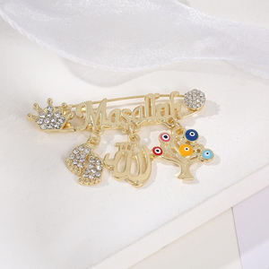 Broche de Segurança Mashallah, Amuletos Islâmicos Muçulmanos de Mão e Pé <span class=keywords><strong>Hamsa</strong></span>, Alfinete de Lapela para Hijab e Abaya, Presente de Joia para Ramadã e Eid - Product Image 3