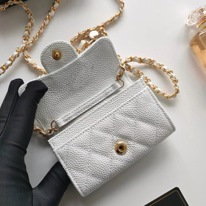 Portafoglio Corto e Borsa <span class=keywords><strong>a</strong></span> <span class=keywords><strong>Tracolla</strong></span> di Lusso in Vera Pelle con Protezione RFID e Chiusura <span class=keywords><strong>a</strong></span> Bottone, Unisex - Product Image 5