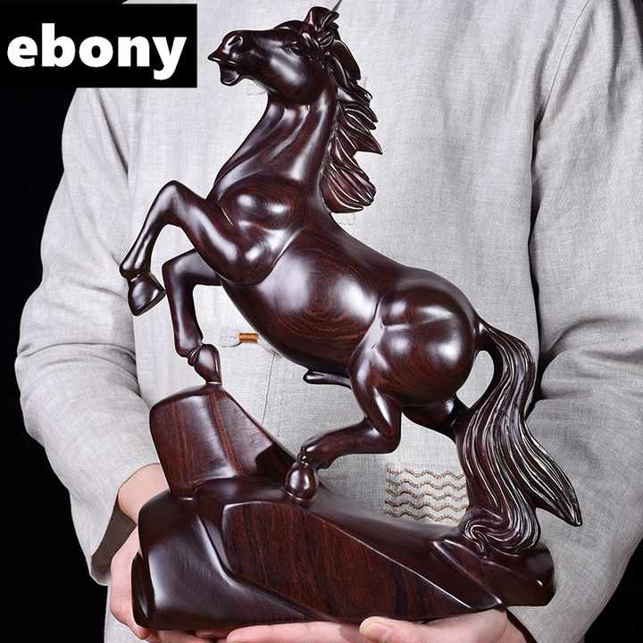 ブロンズ像（チーター）】躍動美