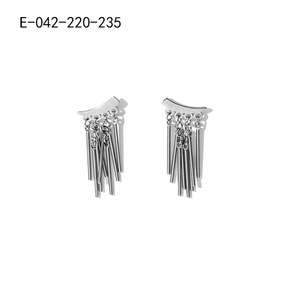 Boucles d'oreilles pendantes tendance en acier inoxydable 316L avec placage or PVD, durables et résistantes E-042-220-235 - Product Image 1