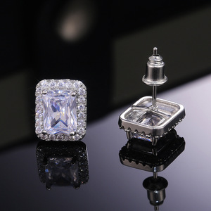 Orecchini a Perno Quadrati per Donne, Stile Elegante e Scintillante, Accessorio Moda per Orecchie - Product Image 4