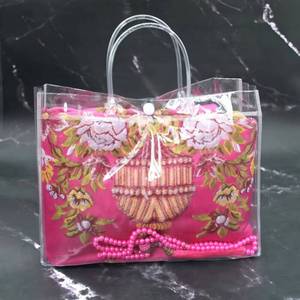 Elegante Alfombra de Oración Musulmana con Bordado Floral, Imitación de Seda, con Bolsa de Almacenamiento, 70x115cm - Product Image 1