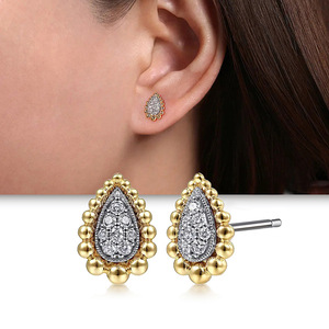 Orecchini a Goccia Bicolore per Donne, Design Minimalista, Accessori per Orecchie da Indossare Quotidianamente - Product Image 1