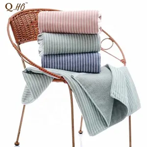 2021 hot sale China dropshipping Product Printed Cotton Custom Stripe bath Towels