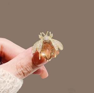 <b>Bee</b> Zircon Men's Alloy Gold Plated Wedding Brooch Multi-function Jewelry Decorative Buckle Pin Cufflinks - Product Image 2