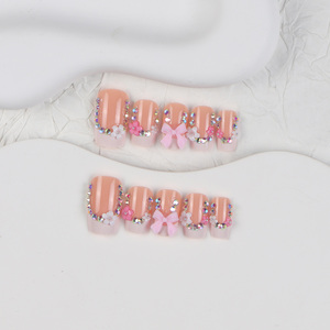 Venta al por mayor <span class=keywords><strong>de</strong></span> 24 <span class=keywords><strong>uñas</strong></span> <span class=keywords><strong>postizas</strong></span> ABS con diamantes <span class=keywords><strong>de</strong></span> punto francés blanco a <span class=keywords><strong>precio</strong></span> <span class=keywords><strong>de</strong></span> fábrica - Product Image 4