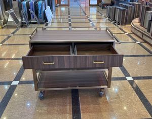 รถเข็นกลิ้ง3ชั้นเคลื่อนที่เคลื่อนที่ได้มีบาร์ขนมหวานอาหารชาโต๊ะเสิร์ฟพร้อมลิ้นชัก2ชั้นล็อกเกอร์สำหรับโรงแรม - Product Image 5