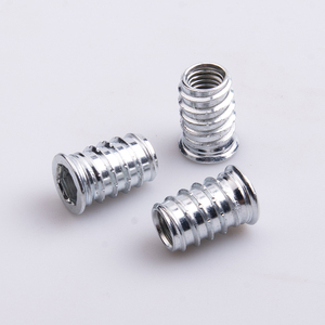 Vente en gros d'écrou fileté en alliage de zinc à tête <span class=keywords><strong>plate</strong></span> d'insertion d'écrou en alliage de zinc galvanisé pour bois - Product Image 6