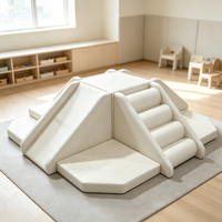 Pirámide de Espuma Blanca para Jugar, con Tobogán, Equipo de Juego Interior para Niños Pequeños, para Guarderías, Centros Comerciales, Fiestas Infantiles, Alquiler para Eventos