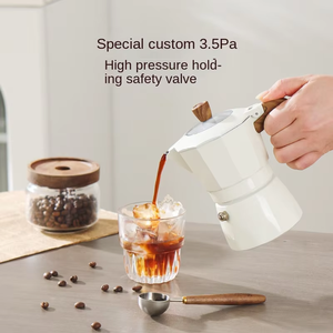 Nouveau design OEM personnalisé classique en aluminium <span class=keywords><strong>pas</strong></span> <span class=keywords><strong>cher</strong></span> cafetière expresso Moka Pot usage domestique Moka Pot portable en aluminium Mokapot - Product Image 5