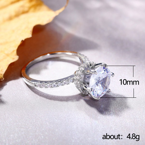 Anello Nuziale di Lusso a Sei Punte per Donne, Elegante Gioiello da Sposa - Product Image 5