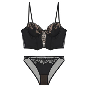 Ensemble de lingerie sexy de style français ultra-fin brodé, ensemble de soutien-gorge et culotte de haute qualité en deux pièces - Product Image 5