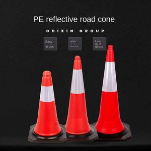 Cône de signalisation routière en plastique PE carré réfléchissant prismatique haute intensité de 50 cm, grande vitesse, lumière constante, sans alimentation, avertissement <span class=keywords><strong>routier</strong></span> - Product Image 2