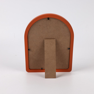 Cadre <span class=keywords><strong>photo</strong></span> en bois MDF de style européen avec logo personnalisé, impression sérigraphique, cadre <span class=keywords><strong>photo</strong></span> en verre 10x15cm - Product Image 4