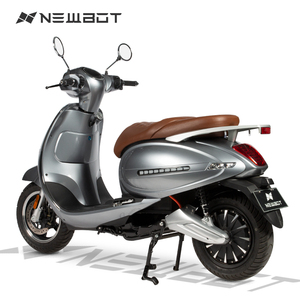 สกู๊ตเตอร์ไฟฟ้า Gray Powerful 2kw ระยะไกล 72v สองล้อ สำหรับผู้ใหญ่ รุ่น Totoro2 ดีไซน์ย้อนยุคสุดเท่ห์ - คลาสสิก เหมาะสำหรับการเดินทางในเมือง - Product Image 5