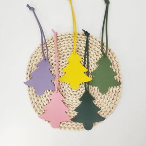 PU Leather Merry <b>Christmas</b> Keychain Decorative <b>Mini</b> Purse Charm <b>Tree</b> Shape Gift Tag for Bags - Product Image 6