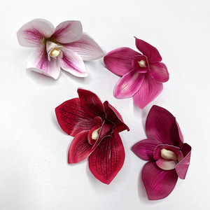 Z-010 diamètre 9.5cm simulé réaliste tactile Cymbidium <span class=keywords><strong>orchidée</strong></span> tête de fleur <span class=keywords><strong>pour</strong></span> meubles salon décoration accessoires de mariage - Product Image 3