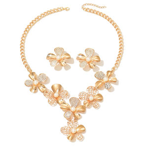 Модные европейские и американские ювелирные наборы, популярные инкрустированные стразами серьги и колье - Product Image 6