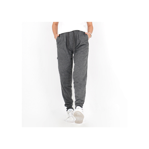 Eben Jogger Pants Hechos de materiales de primera calidad, con un diseño moderno que se adapta al cuerpo. Adecuado para uso casual o activo. - Product Image 1