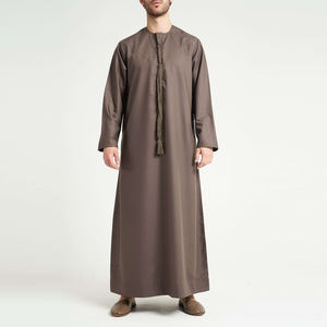 Nueva Llegada, Thobe Islámico Casual de Secado Rápido para Hombre, Poliéster de Primera Calidad, MOQ Bajo de 2 Piezas - Product Image 1