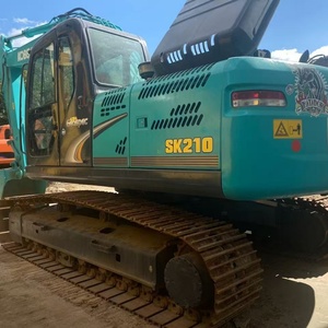 Excavatrice sur chenilles Kobelco SK210 d'occasion, comme neuve, faible nombre d'heures, provenance Japon. Également disponible : Kobelco SK200, 60, 75, 130, 135, 140, 210, 350, 75. - Product Image 3