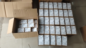 Controlador PLC de la serie Si' eme-6ES7222-1BD32-0XB0, control de automatización Industrial de 32 E/S de 240V, nuevo stock de almacén Original - Product Image 6