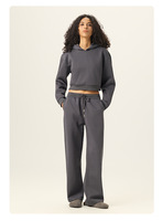 Survêtement pour femme à col montant et demi-zip, style américain Clean Fit, sweat-shirt court et tendance pour fille branchée et pantalon taille haute à cordon de serrage