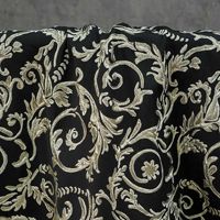 Tissu brocart vintage style cour, gaufré, à motif festonné sur fond noir, avec fil doré, pour robe de cérémonie, gilet et coussin teint en fil, 100%