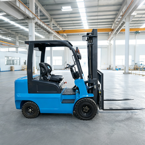 Chariot élévateur à conducteur assis avec capacité de 1,5 tonne et 2 places - Product Image 5