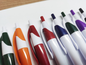 Bút bi quảng cáo chất lượng cao, nhựa, có thể tùy chỉnh logo, phổ biến năm 2025, giá rẻ - Product Image 5