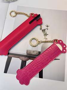 Tempat Pensil Kulit PU Bentuk Cakar Kucing Lucu, Sarung Pensil Portabel dengan Gantungan Kunci, Kantong Pensil Praktis untuk Kerja & Kantor - Product Image 3