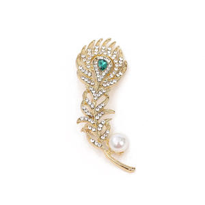 Broche en alliage de plumes de paon plaqué or 14 carats, colorée, pour costumes et manteaux, accessoires, mariage, fiançailles, fête et cadeau - Product Image 1