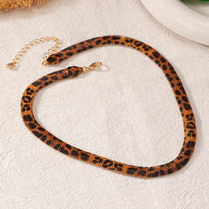 Collar de Cadena con Estampado de Leopardo <span class=keywords><strong>Minimalista</strong></span> y Exagerado, Diseño de Temperamento, Collares en Capas - Product Image 3