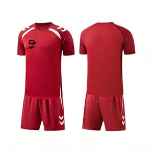 Divisa da Calcio di Qualità all'Ingrosso, Kit da Calcio in Poliestere Traspirante ad Asciugatura Rapida, Personalizzabile con Nome e Numero, Rifiniture Decorative per Allenamento e Partite di Squadra - Product Image 3