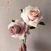 Bunga Mawar Buatan Berkualitas Tinggi Grosir Warna Putih Pink Berumbai, Bunga Mawar Real Touch untuk Dekorasi Meja Pernikahan