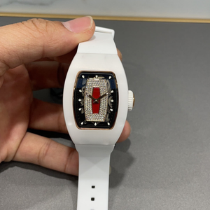 Montres mécaniques pour hommes et femmes avec boîtier en céramique, technique de réglage artisanale purement manuelle, modèle Break the Machine - Product Image 1