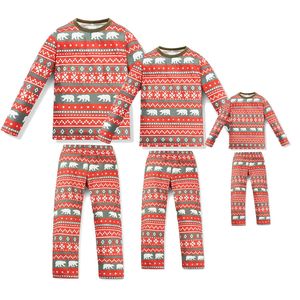 Kerstmis Nordic Poolbeer Familie Matchende Pyjama Set met Elastische Taille, Zacht en Ademend, Polyester voor Mannen, Vrouwen en Kinderen - Product Image 3